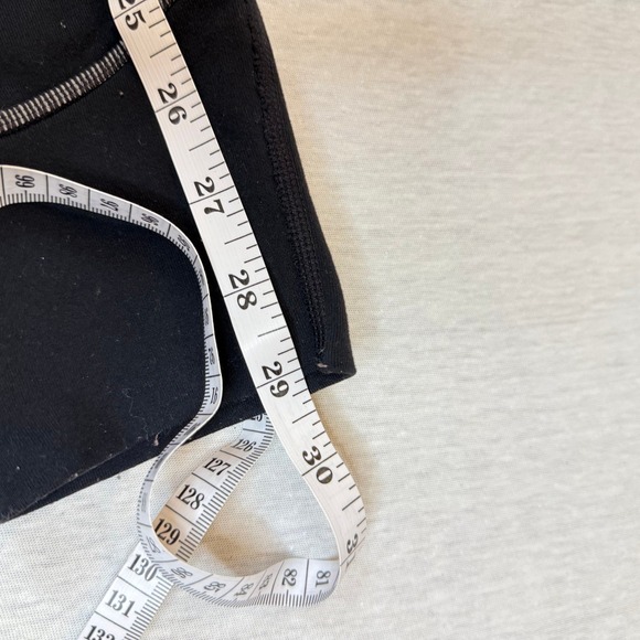 Athleta Medium tall Black Mesh Inset Leggings Activewear Workout Pants Womens - Picture 4 of 5